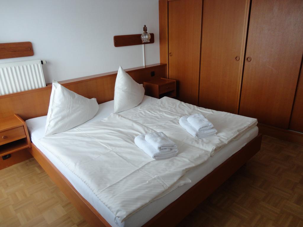 Panoramablickhotel - Lakeview Apartments Annenheim Cameră foto